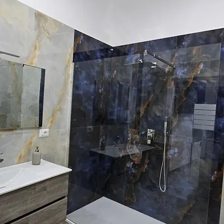 アパート Da Tonino Luxury ナポリ